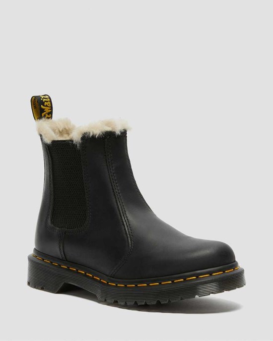 Black Burnished Wyoming Women's Dr Martens 2976 Faux Fur Lined Chelsea Boots | 801642-QDA