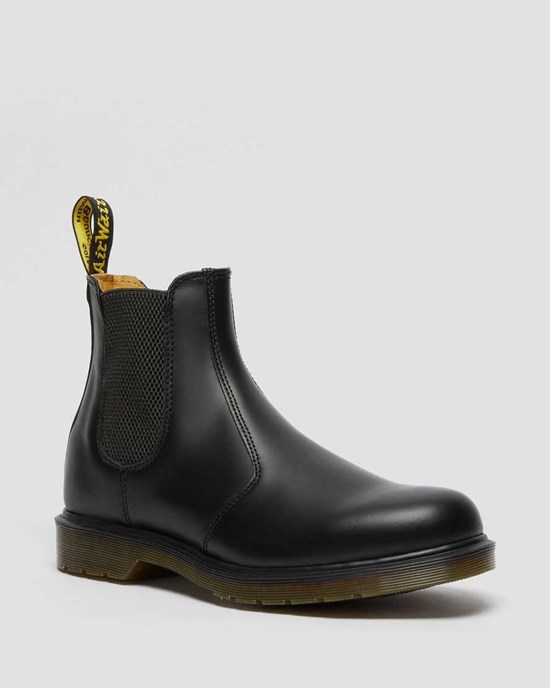 Black Smooth Leather Men's Dr Martens 2976 Smooth Leather Chelsea Boots | 146357-QMH