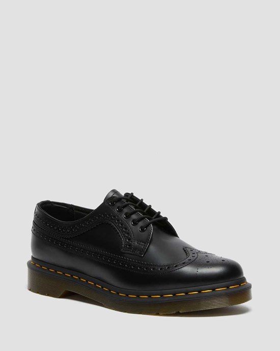 Black Smooth Leather Men's Dr Martens 3989 Yellow Stitch Smooth Leather Oxford Shoes | 827963-WBL