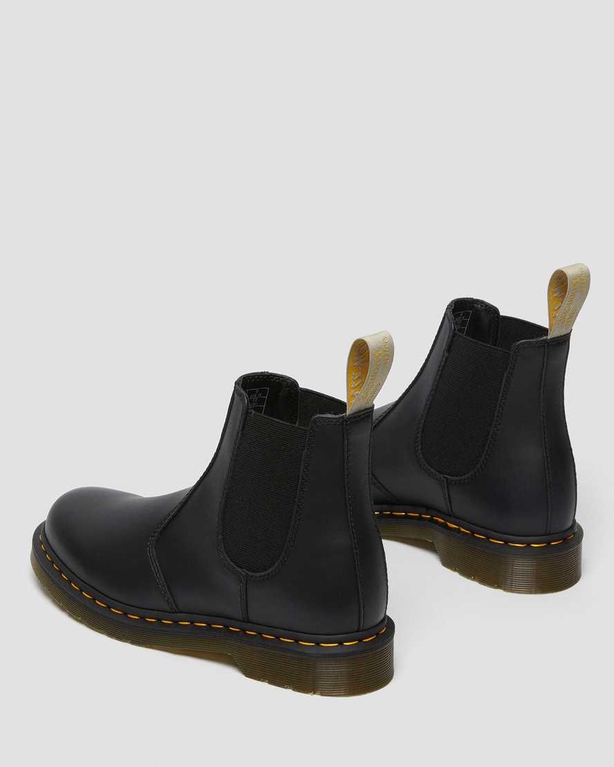 Black Felix Rub Off Men's Dr Martens Vegan 2976 Felix Ankle Boots | 096724-ZUT