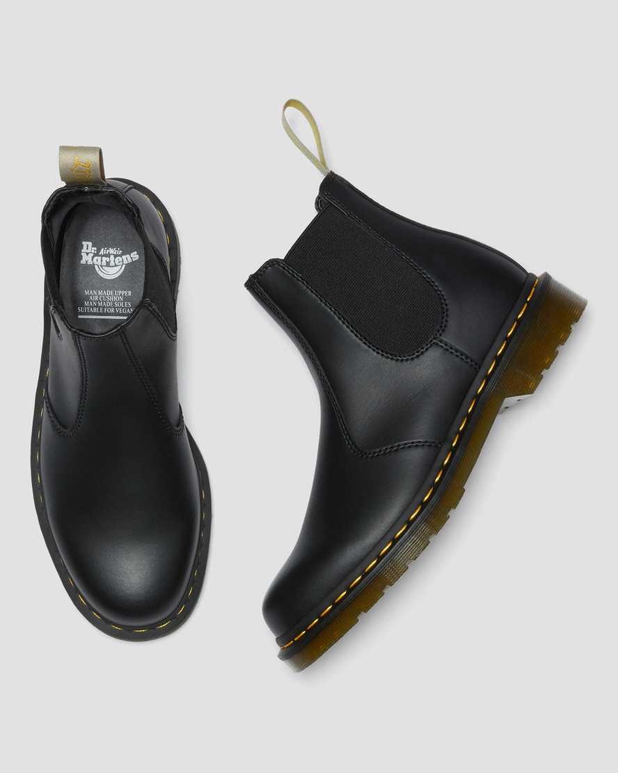 Black Felix Rub Off Men's Dr Martens Vegan 2976 Felix Ankle Boots | 096724-ZUT