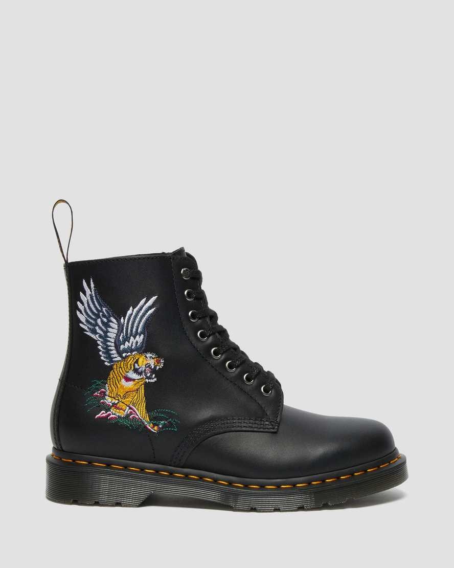 Black Nappa Men's Dr Martens 1460 Souvenir Embroidered Leather Lace Up Boots | 193850-NYS