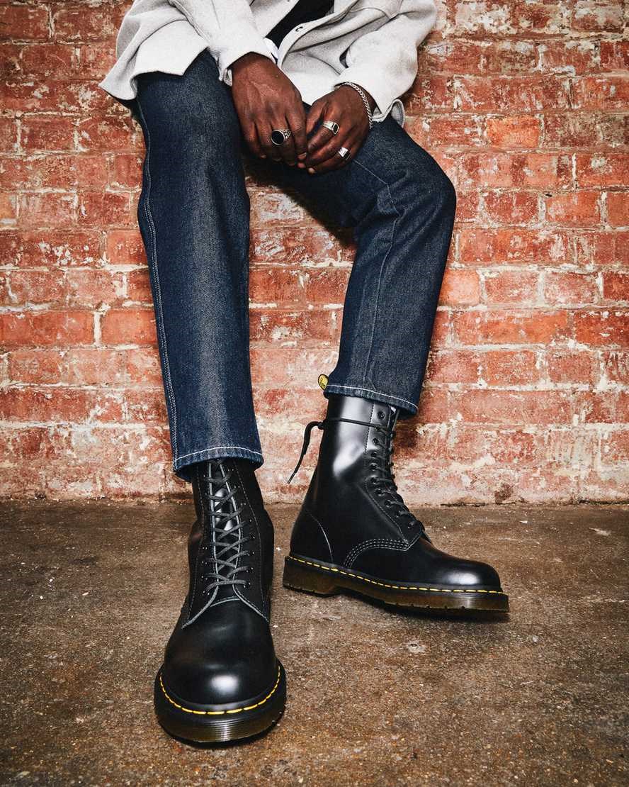 Black Smooth Leather Men's Dr Martens 1490 Smooth Leather Mid Calf Boots | 081649-ROU