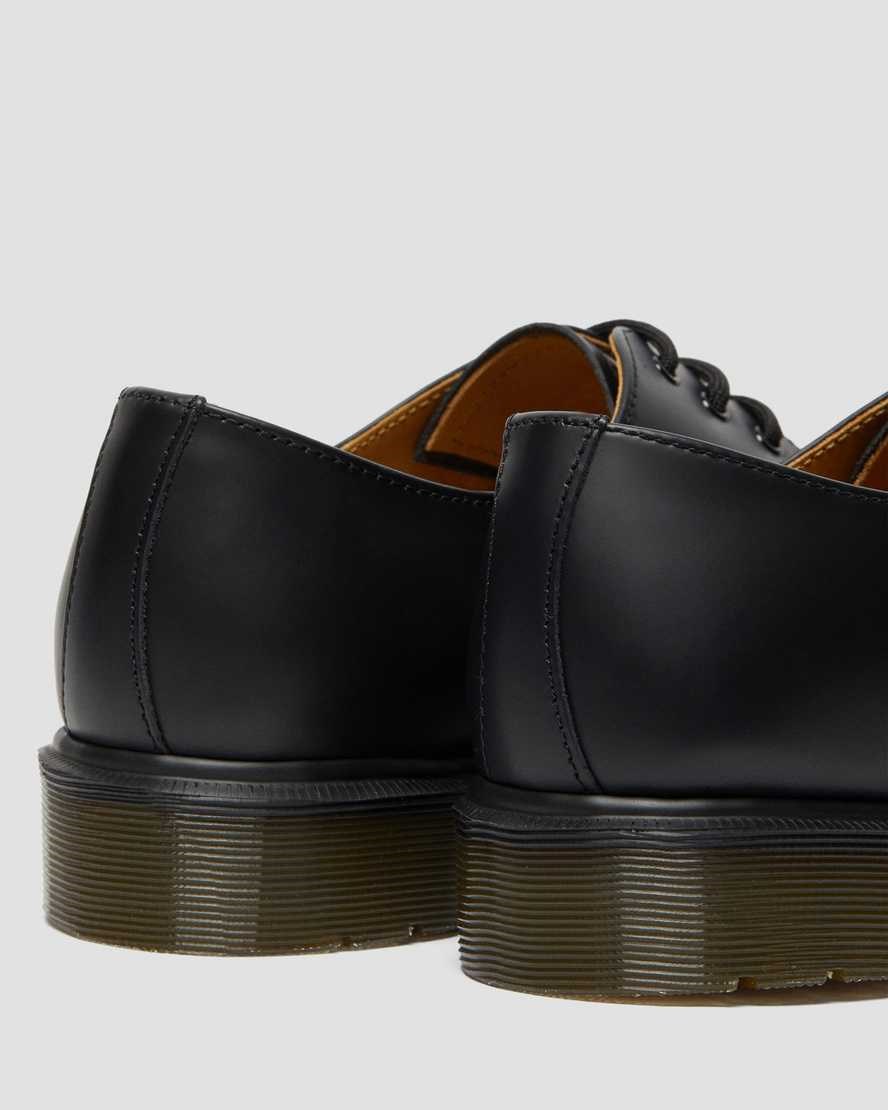 Black Smooth Leather Men's Dr Martens 1461 Plain Welt Smooth Leather Oxford Shoes | 432891-EGU