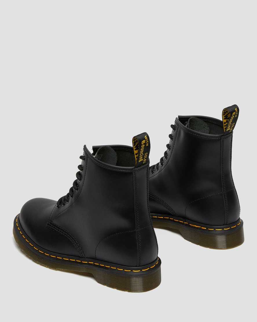 Black Smooth Leather Women's Dr Martens 1460 Smooth Leather Lace Up Boots | 498013-GHM