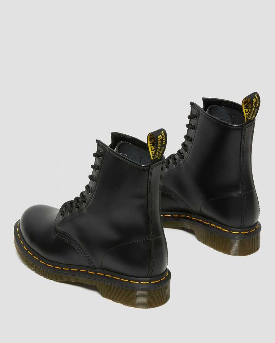 Black Smooth Leather Women's Dr Martens 1460 Smooth Leather Ankle Boots | 561784-ENV