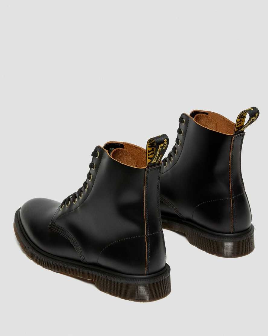 Black Vintage Smooth Men's Dr Martens 1460 Vintage Smooth Leather Lace Up Boots | 054923-XMZ