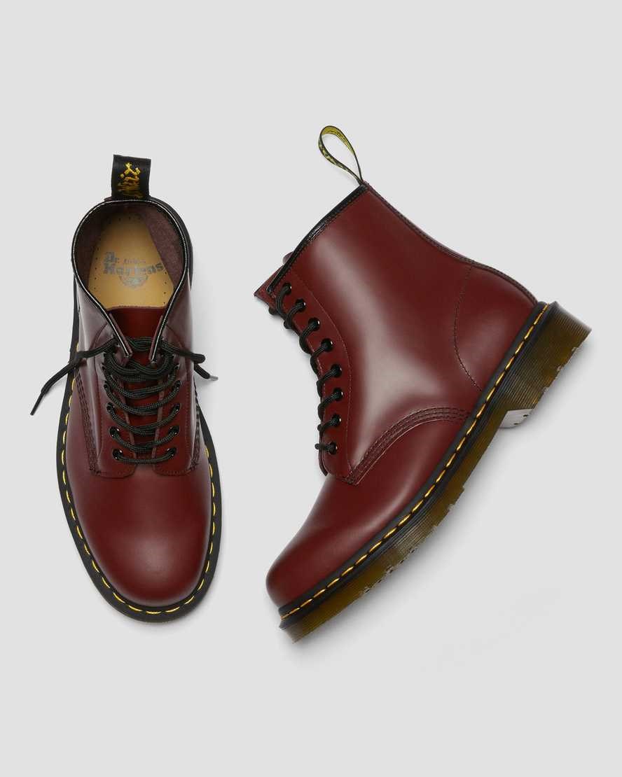 Cherry Red Smooth Leather Men's Dr Martens 1460 Smooth Leather Ankle Boots | 254379-DAM