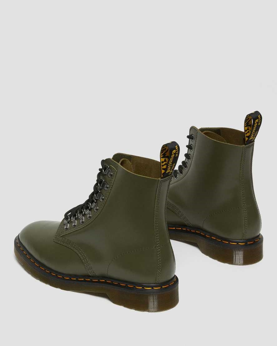 Green Smooth Leather Men's Dr Martens 1460 Pascal Verso Smooth Leather Ankle Boots | 561390-SXO