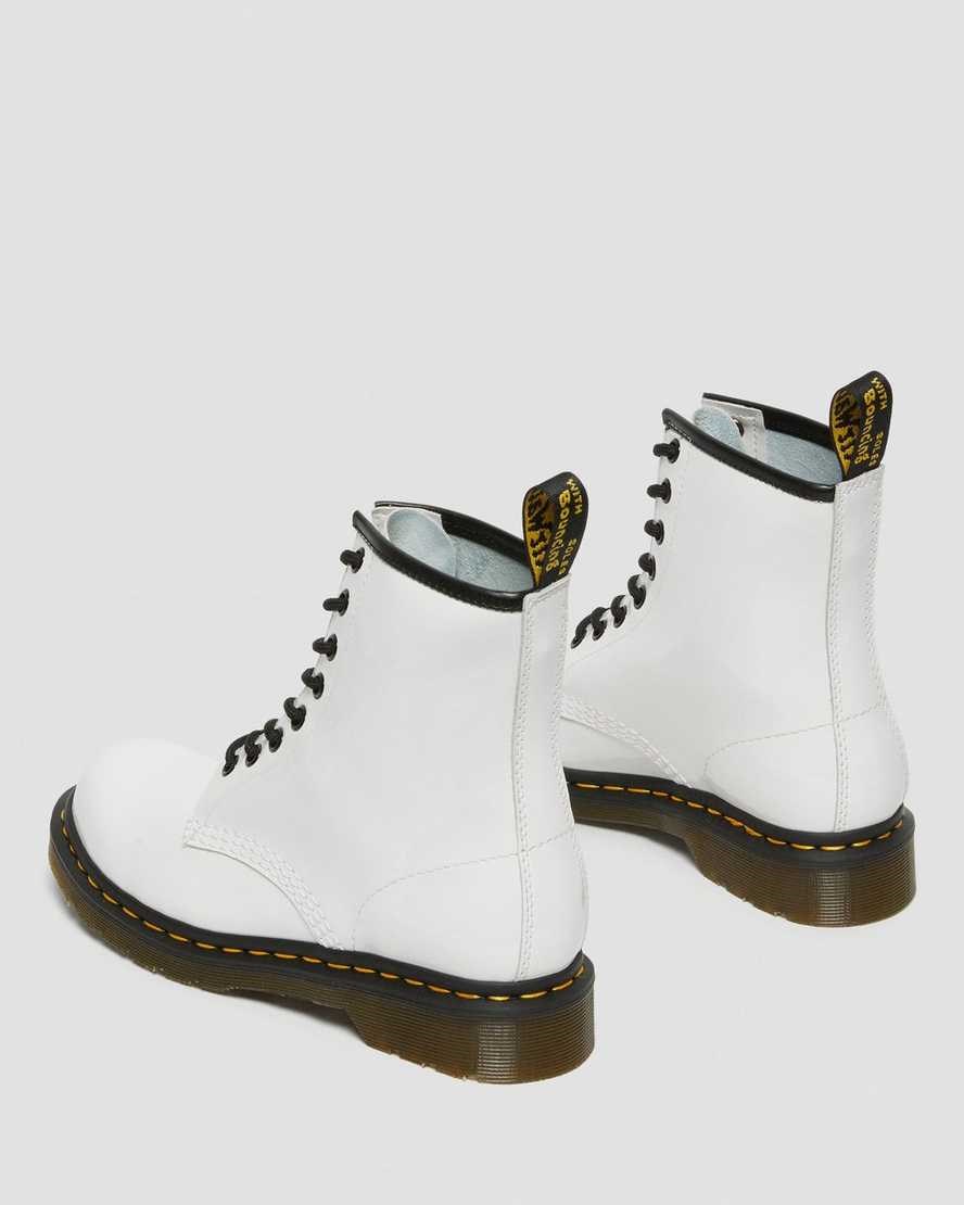 White Patent Lamper Women's Dr Martens 1460 Patent Leather Patent Boots | 082741-BCH