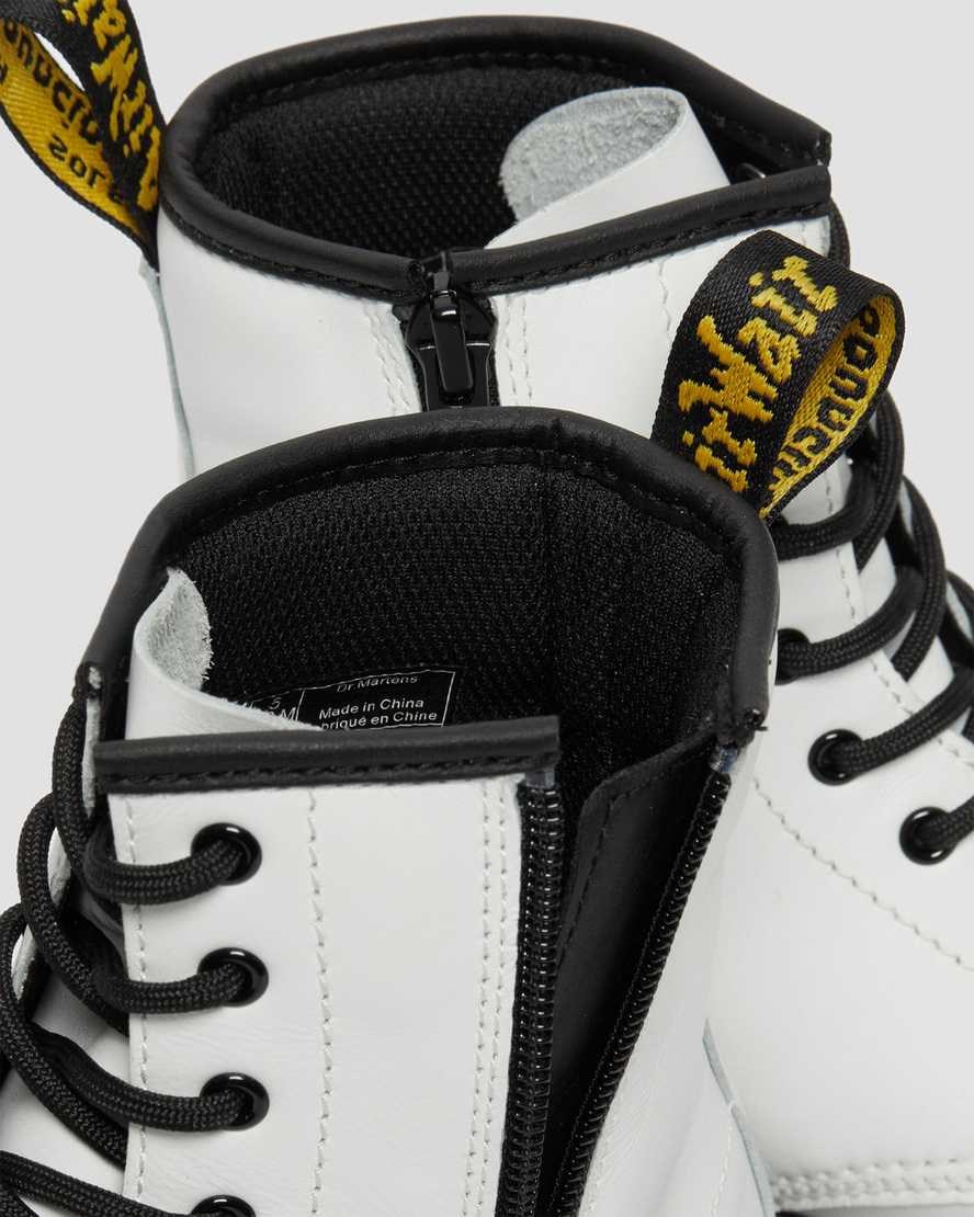 White Romario Kids' Dr Martens Youth 1460 Leather Lace Up Boots | 357894-HRP