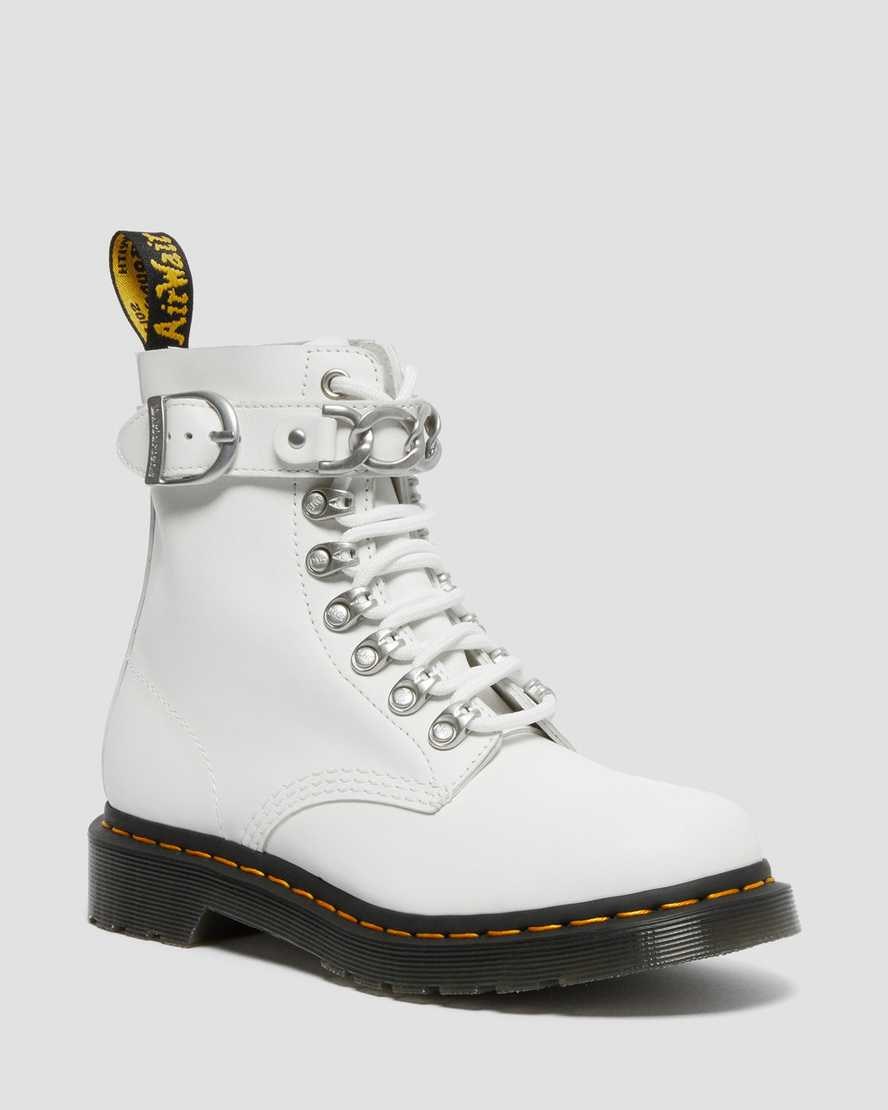 White Sendal Women\'s Dr Martens 1460 Pascal Chain Leather Ankle Boots | 567319-KQO