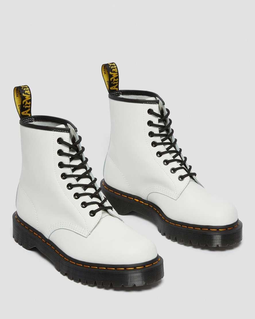 White Smooth Leather Men's Dr Martens 1460 Bex Smooth Leather Ankle Boots | 285703-HEI