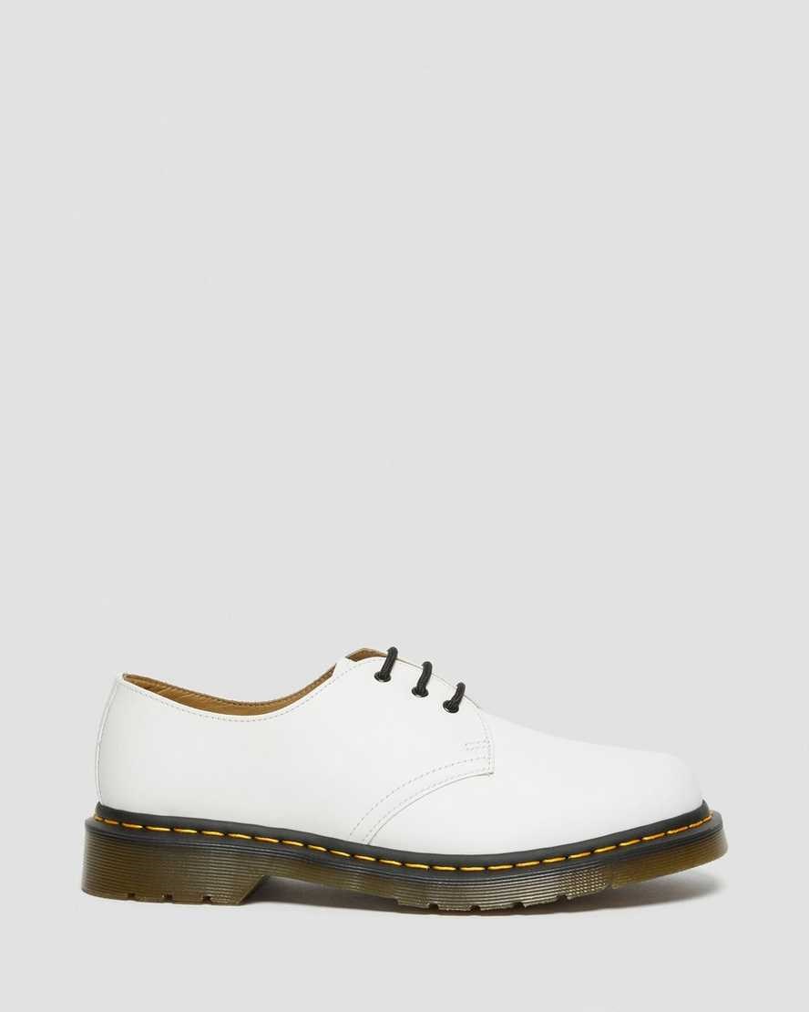 White Smooth Leather Men's Dr Martens 1461 Smooth Leather Oxford Shoes | 589127-JDT