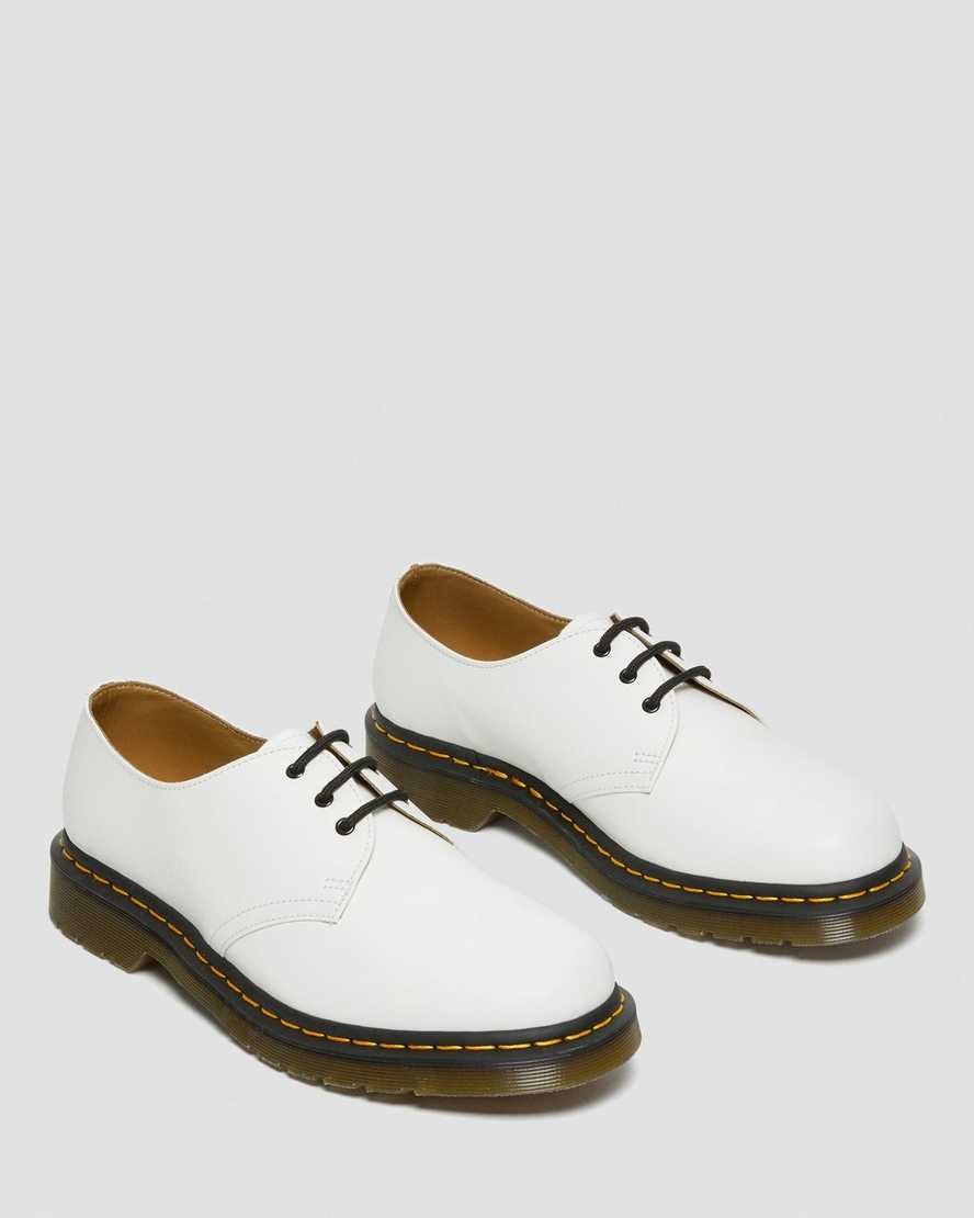 White Smooth Leather Men's Dr Martens 1461 Smooth Leather Oxford Shoes | 589127-JDT