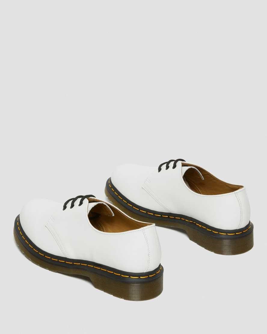 White Smooth Leather Men's Dr Martens 1461 Smooth Leather Oxford Shoes | 589127-JDT