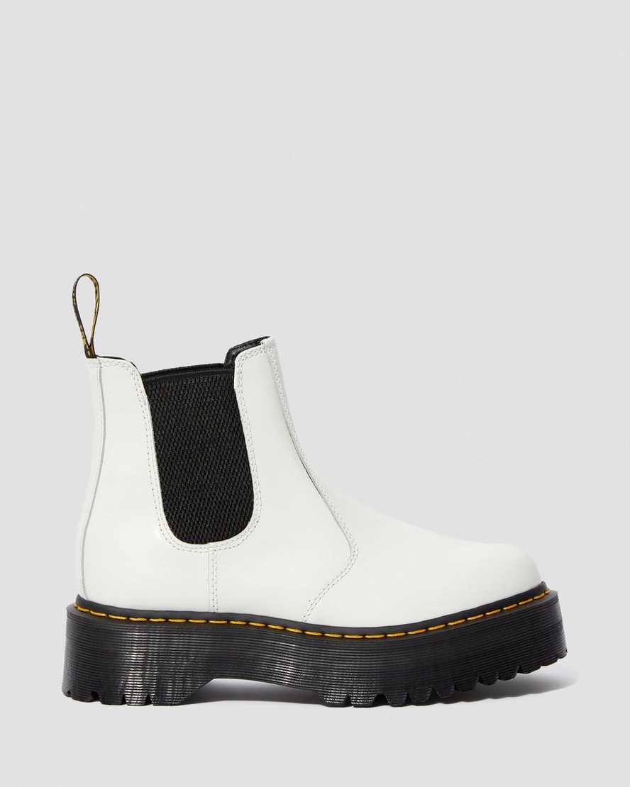 White Smooth Leather Men's Dr Martens 2976 Smooth Leather Platform Chelsea Boots | 127586-YDB