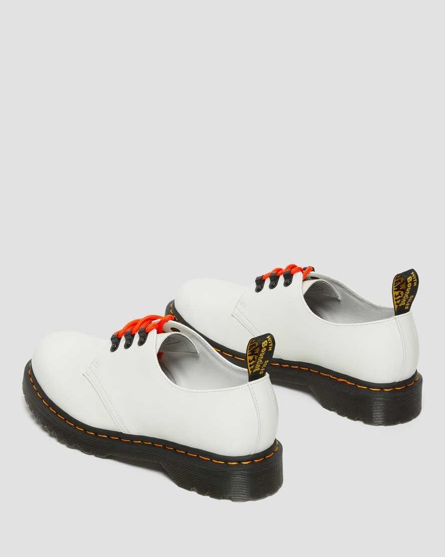 White Smooth Leather Women's Dr Martens 1461 Ben Smooth Leather Oxford Shoes | 105637-BLI