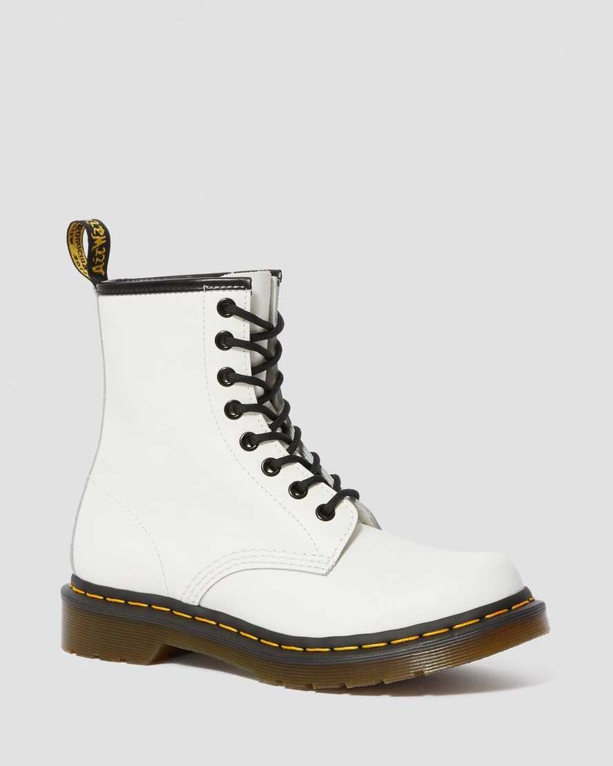 White Smooth Leather Women\'s Dr Martens 1460 Smooth Leather Ankle Boots | 179405-TFI