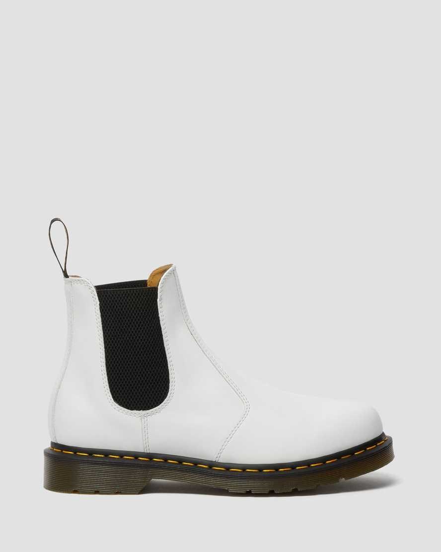 White Smooth Leather Women's Dr Martens 2976 Yellow Stitch Smooth Leather Ankle Boots | 896312-BHC